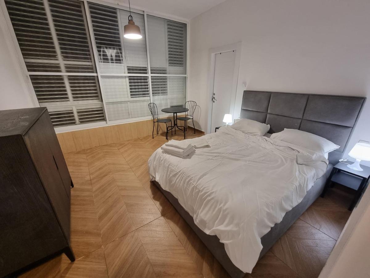 הברון Baron Lägenhet Rishon LeZion Exteriör bild